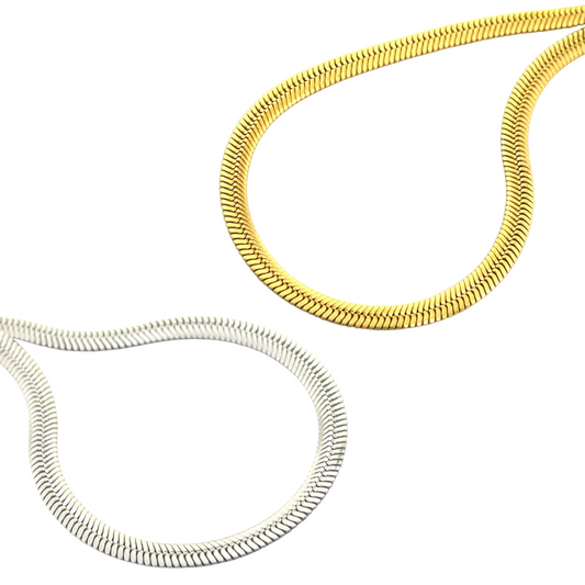 Collier Sarah