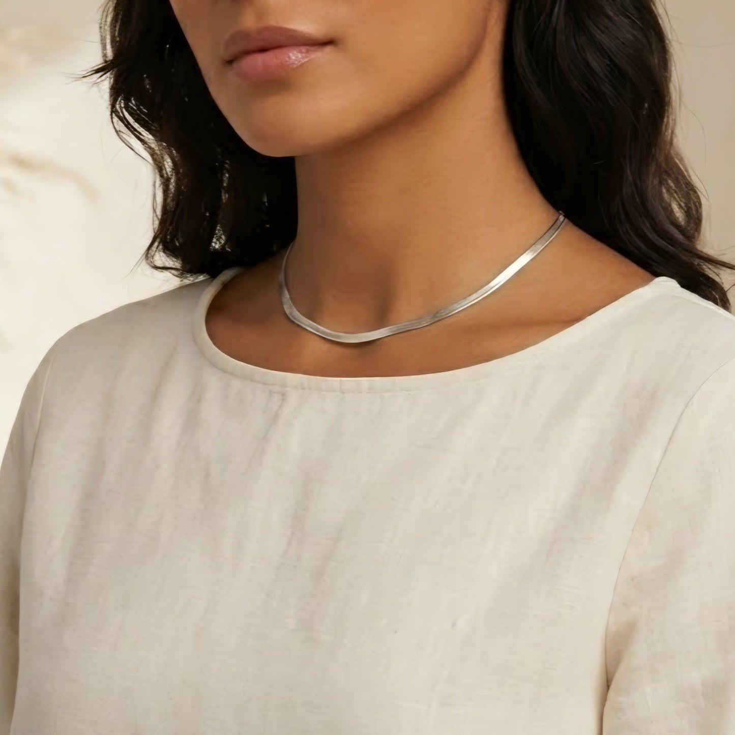 Collier Sarah